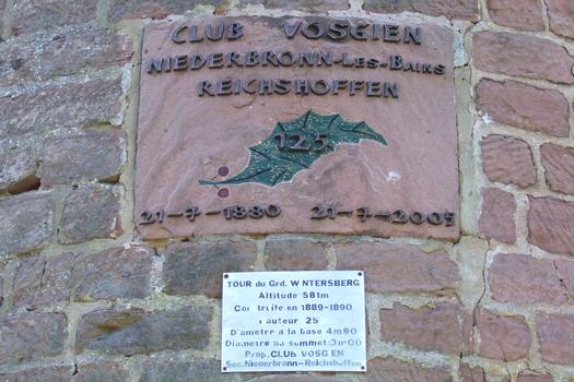 Tour du Wintersberg à Niederbronn les Bains (Bas-Rhin /67). En grès des Vosges. Hauteur 25 m. Construction en 1889/90
