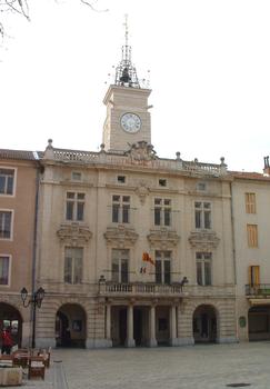 Rathaus in Orange