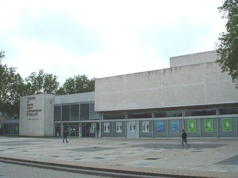 Théâtre et Centre des Arts Contemporains d'Orléans. (Bâtiment initial construit en 1974)