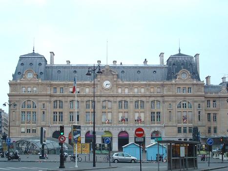 Paris VIIIème: Gare SNCF de Paris-St Lazare