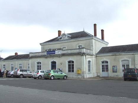 La gare SNCF de Parthenay