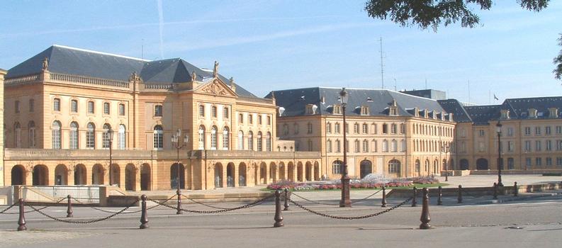 Places de la Comédie et de la Préfecture, Metz