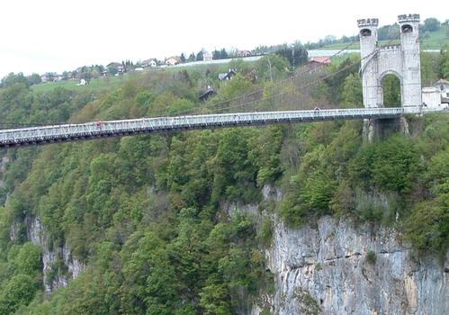 Pont de la Caille près de Cruseilles (74 - Haute Savoie - Région Rhône-Alpes)
