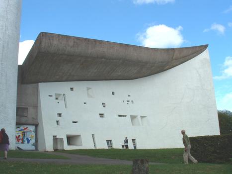 Notre-Dame-du-Haut, Ronchamps. Architecte: Le Corbusier