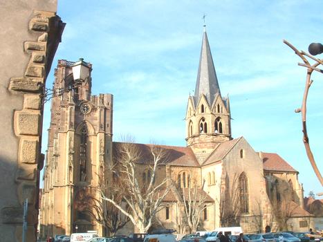 Eglise Notre-Dame de Rouffach (68-Alsace). Construction gothique du 13 et 14ème siècle