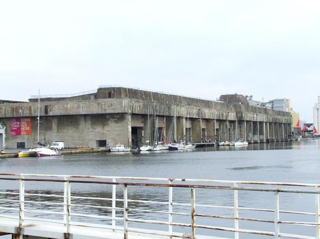 Ehemaliger deutscher U-Boot-Bunker in Saint-Nazaire