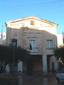 L'Hôtel de Ville de St Raphaël