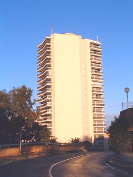Vadon Tower, Saint-Raphaël