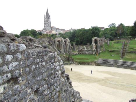 Saintes: l'amphithéâtre