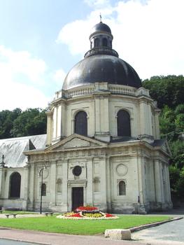 Kirche Notre-Dame-des-Ardilliers in Saumur