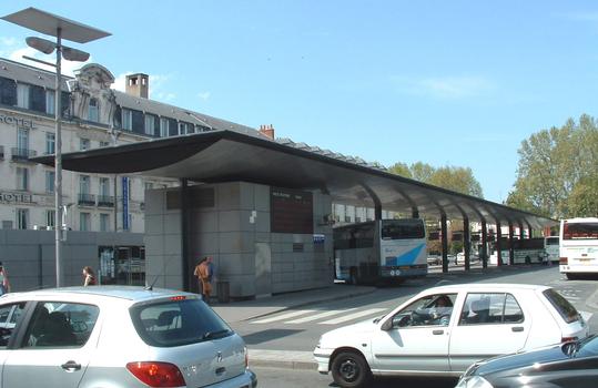 Gare routière de Tours