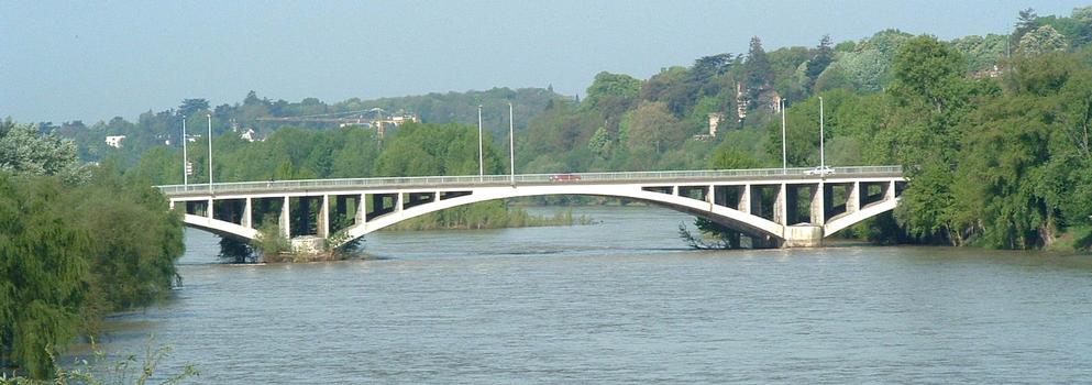 Pont Napoléon sur la Loire à Tours