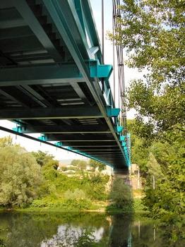 Saint-Bauzille-de-Putois Suspension Bridge