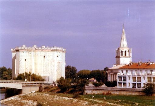 Tarascon (13)Chateau du roi René