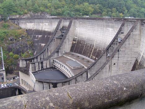 Chastang Dam