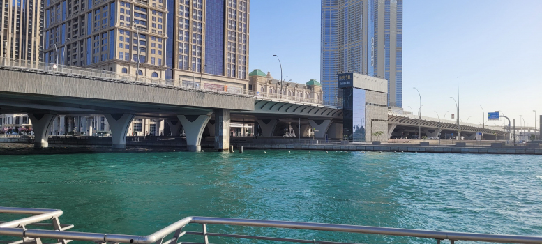 Pont sur le Canal de Dubai