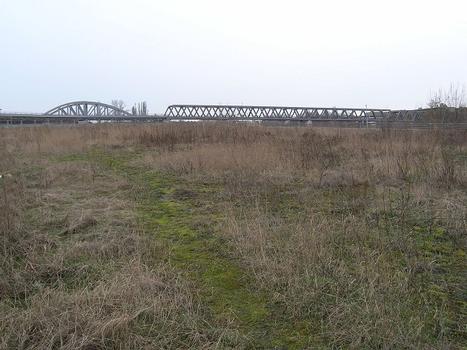 Pont-métro élevé du Gleisdreieck (U 2)
