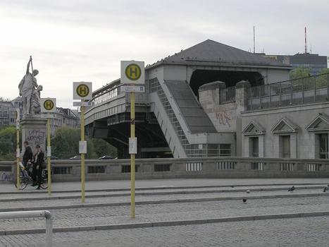 Hallesches Tor Metro Station