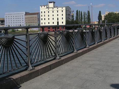 Pont d'Oberbaum, Berlin