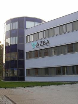 AZBA - Analytisches Zentrum Berlin-Adlershof, Wissenschafts- und Technologiepark