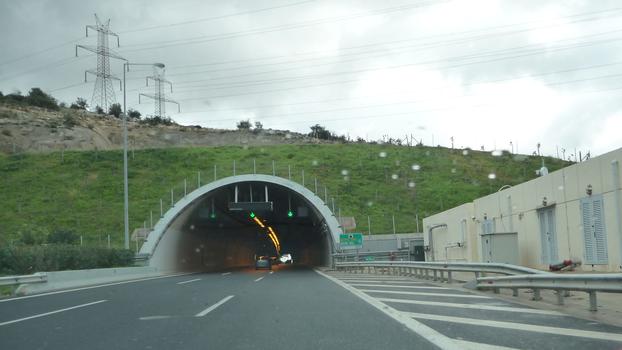 Attiki Odos, Mavri Ora Tunnel