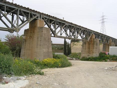 Pont ferroviaire de Lykoporia
