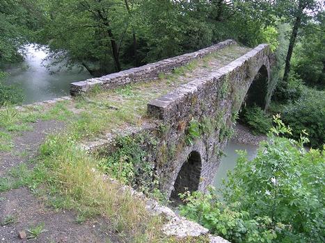 Kamperaga Brücke, Ioannina, Miliotades (über den Fluss Zagoritikos)