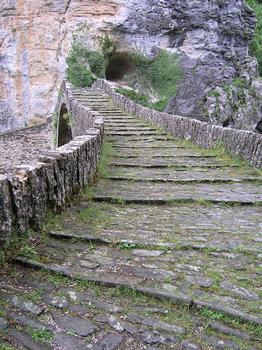 Kokoris Brücke bei Kipi, Ioannina, Epirus