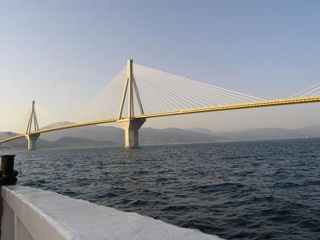 Rion-Antirion Brücke, Griechenland