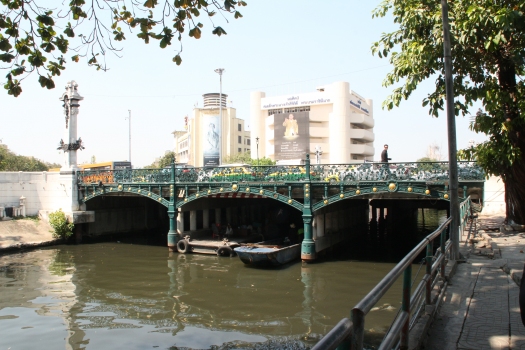 Phan Fa Lilat Bridge