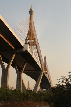 Bhumibol-1-Brücke