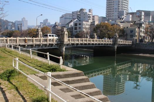 Enkobashi Bridge