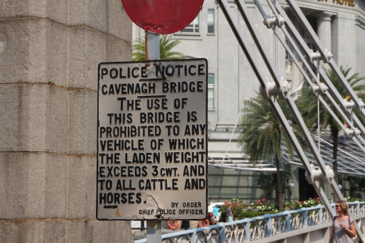 Cavenagh Bridge