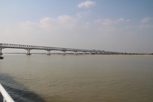 Irrawaddybrücke Pakokku