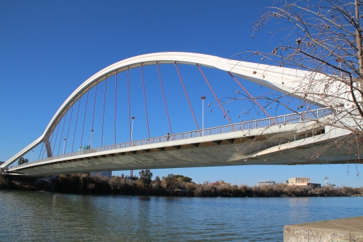 La Barqueta Bridge