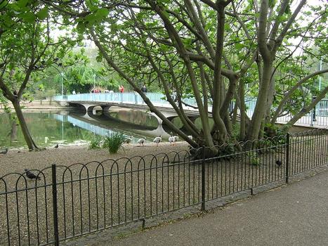 Blaue Brücke (St. James Park), London