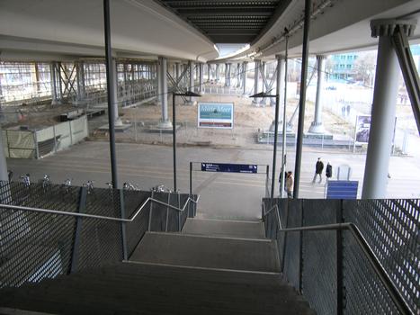 Lehrter Bahnhof (Brückenkonstruktion unter der Halle)