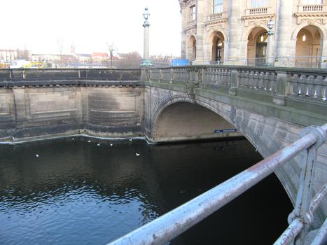 südliche Monbijoubrücke, Berlin