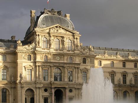 Musée du Louvre, Pavillon Sully