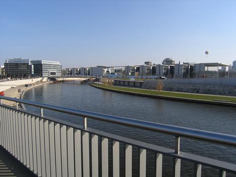 Kronprinzenbrücke, Regierungsviertel Berlin