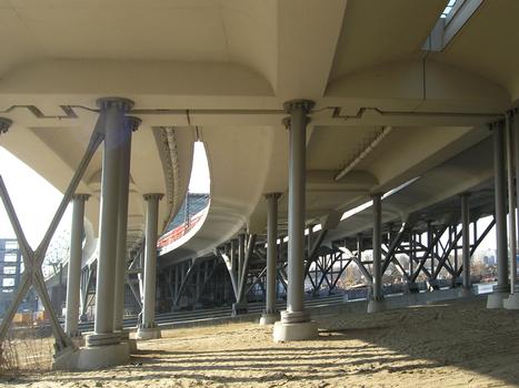 Eisenbahnbrücke über den Humboldthafen, Berlin
