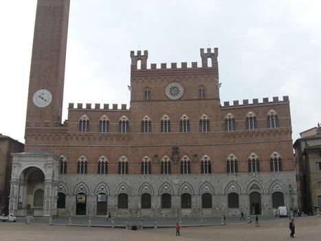 Torre del Mangia - Palazzo Pubblico, Siena