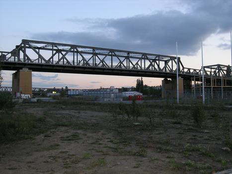 Hochbahnbrücke am Gleisdreieck (U-Bahnhof)