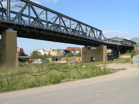 Hochbahnbrücke am Gleisdreieck (U-Bahnhof)
