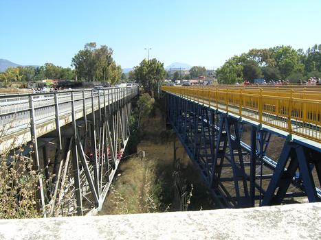 Strassenbrücke über den Kanal von Korinth (alte Nationalstrasse)