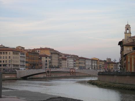 Ponte di Mezzo, Pisa