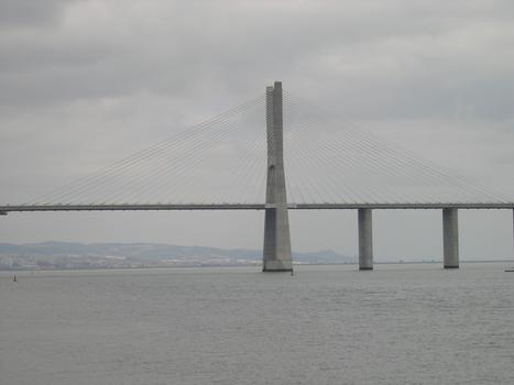 Pont Vasco da Gama, Lisbonne