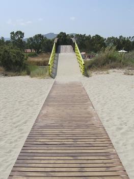 Pont de la plage de Posada, Sardaigne