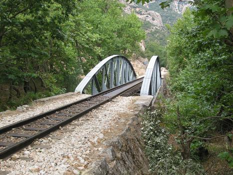 Schmalspurbahn Diakofto-Kalavrita (Brücke bei Mega Spilaio)