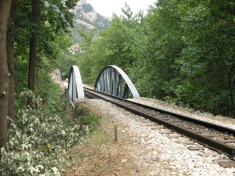 Schmalspurbahn Diakofto-Kalavrita (Brücke bei Mega Spilaio)